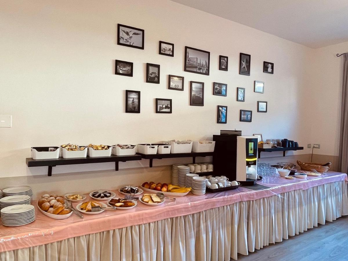 Hotel Vera Cesenatico Εξωτερικό φωτογραφία